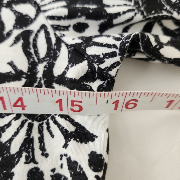 Lola Black and White X Small Dress - Picture 10 of 11